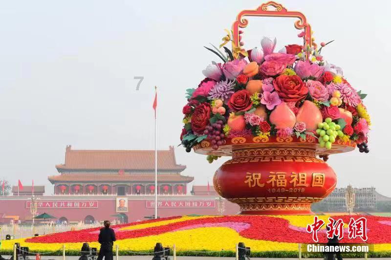 网约车有安全隐患，出租车同样不例外，女生安全打车有何技巧？游戏画面